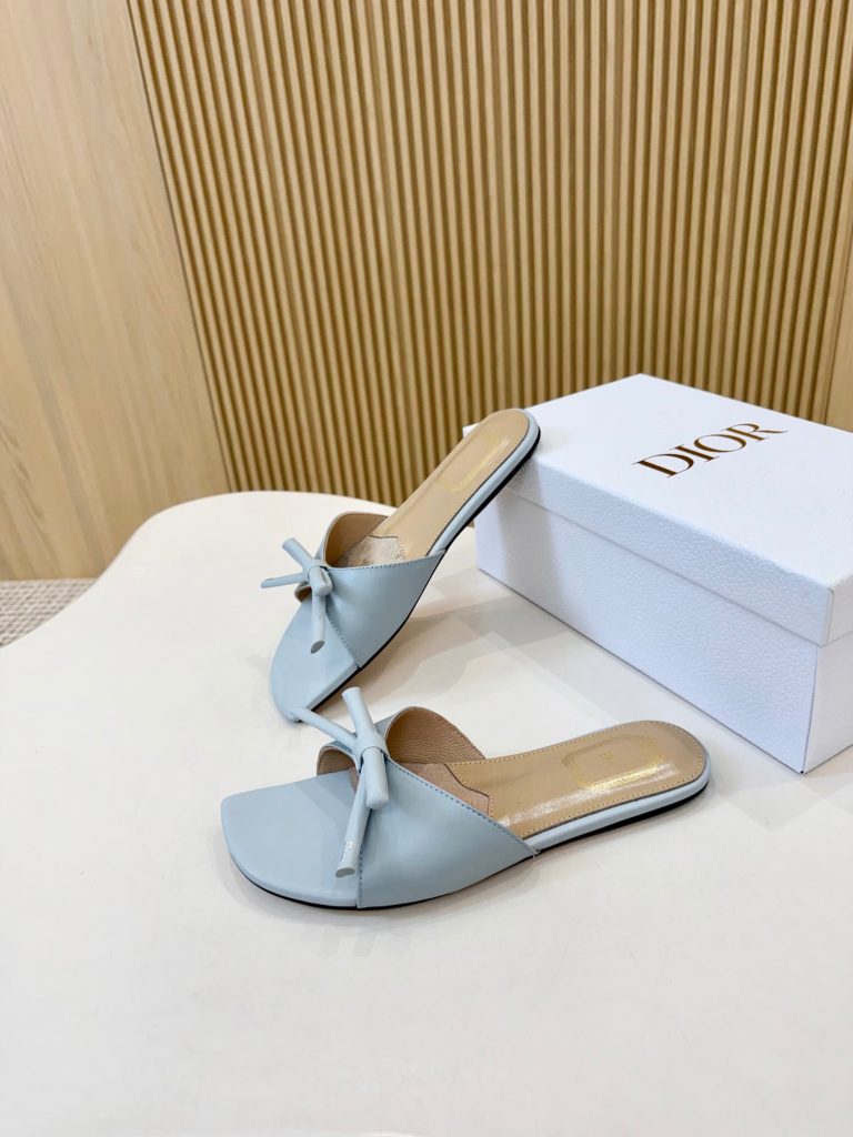 Women's Shoes