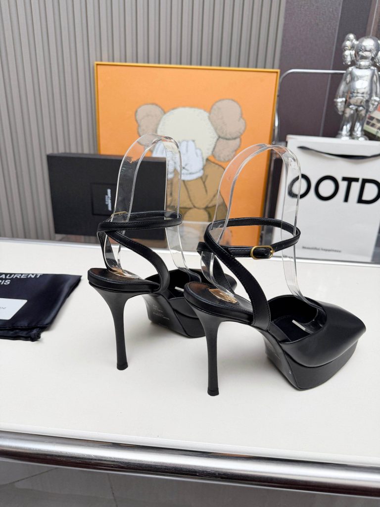 Women's Shoes
