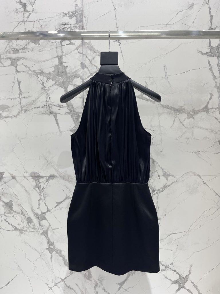 Women's Clothes