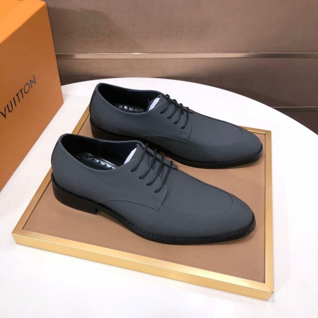 Men's shoes