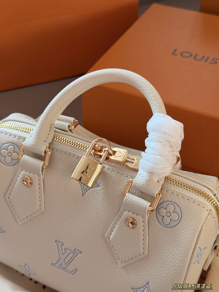 Women's Bags