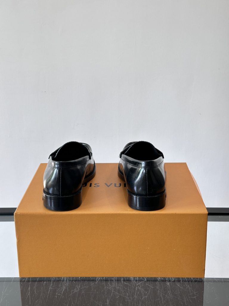 Men's Shoes