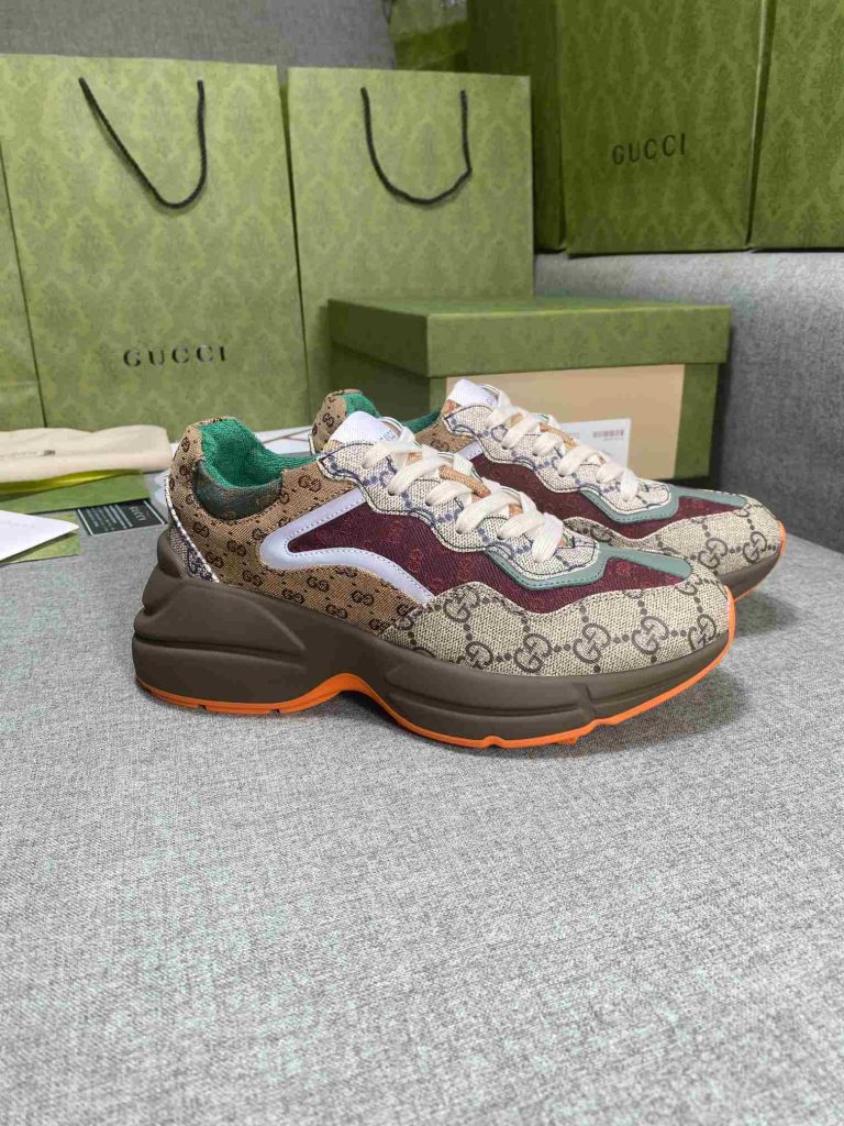 Men's shoes