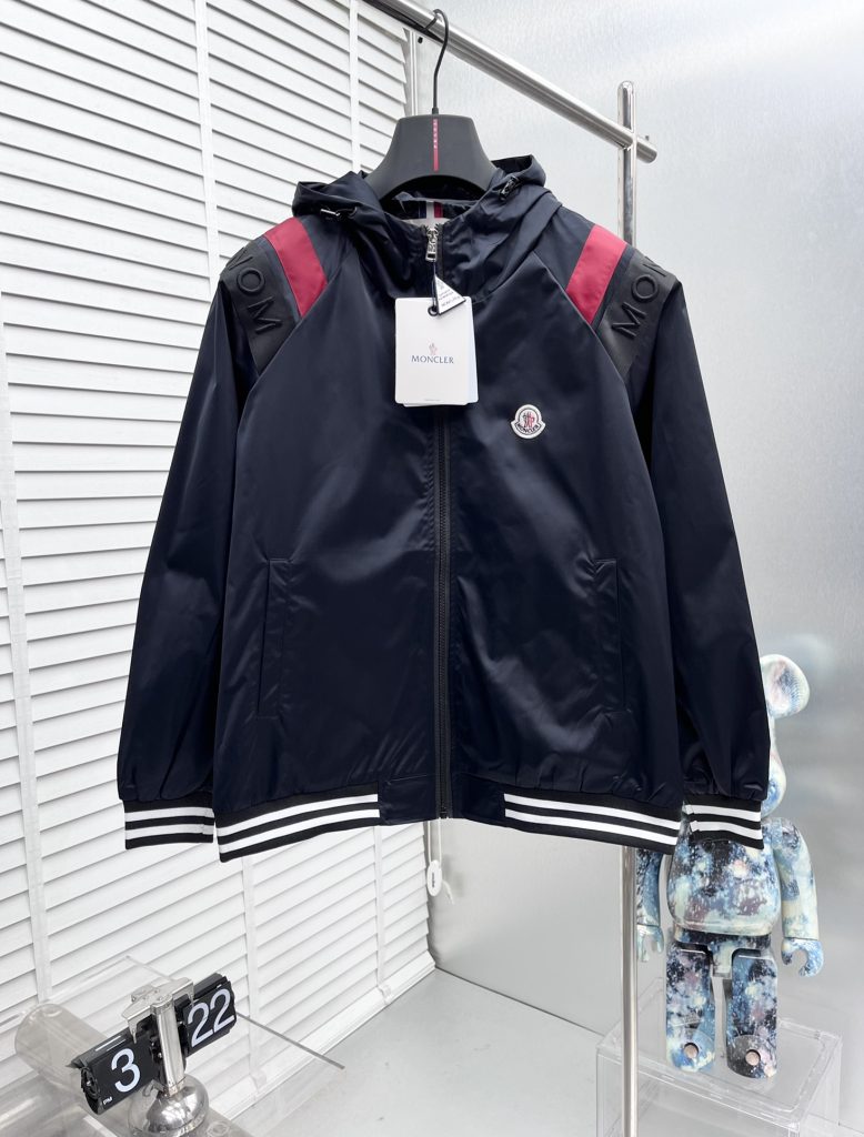 Man's clothes