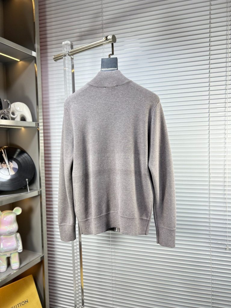 Gucci sweater