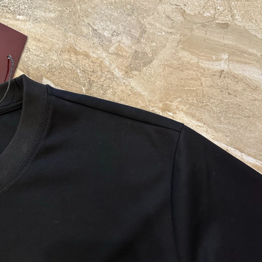 Man's T-shirt