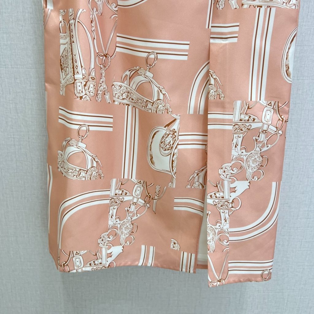 Women's Clothes