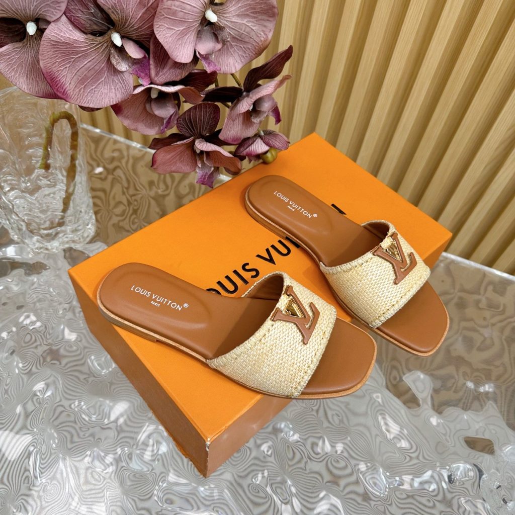 Women's Shoes