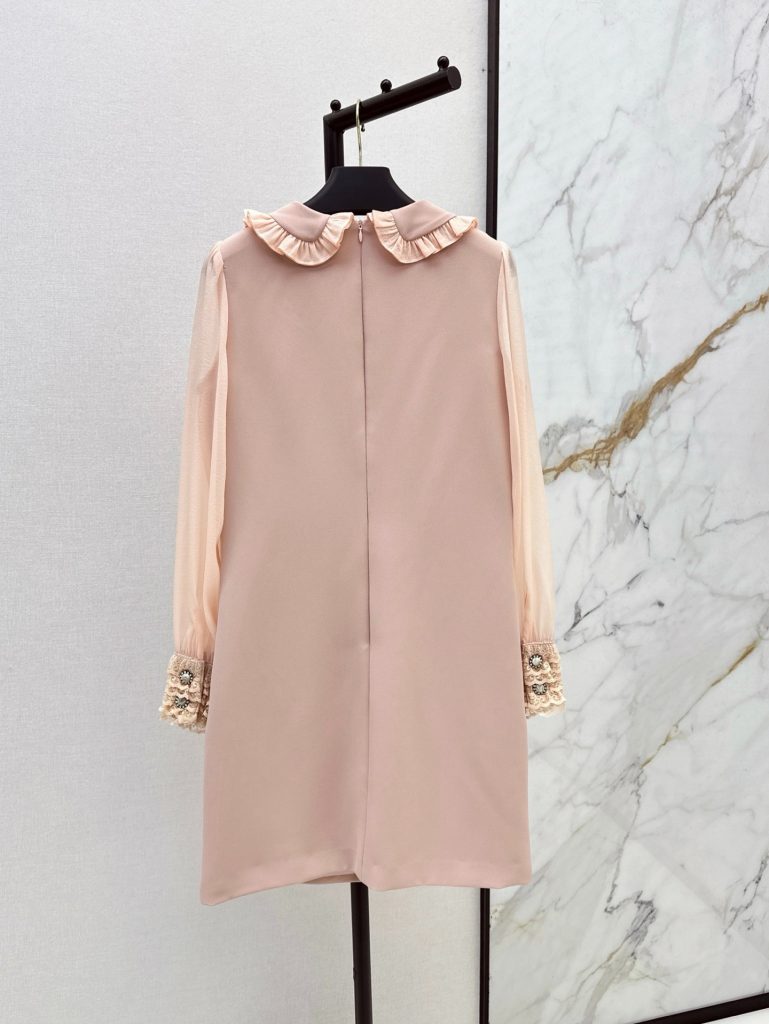 Women's clothes