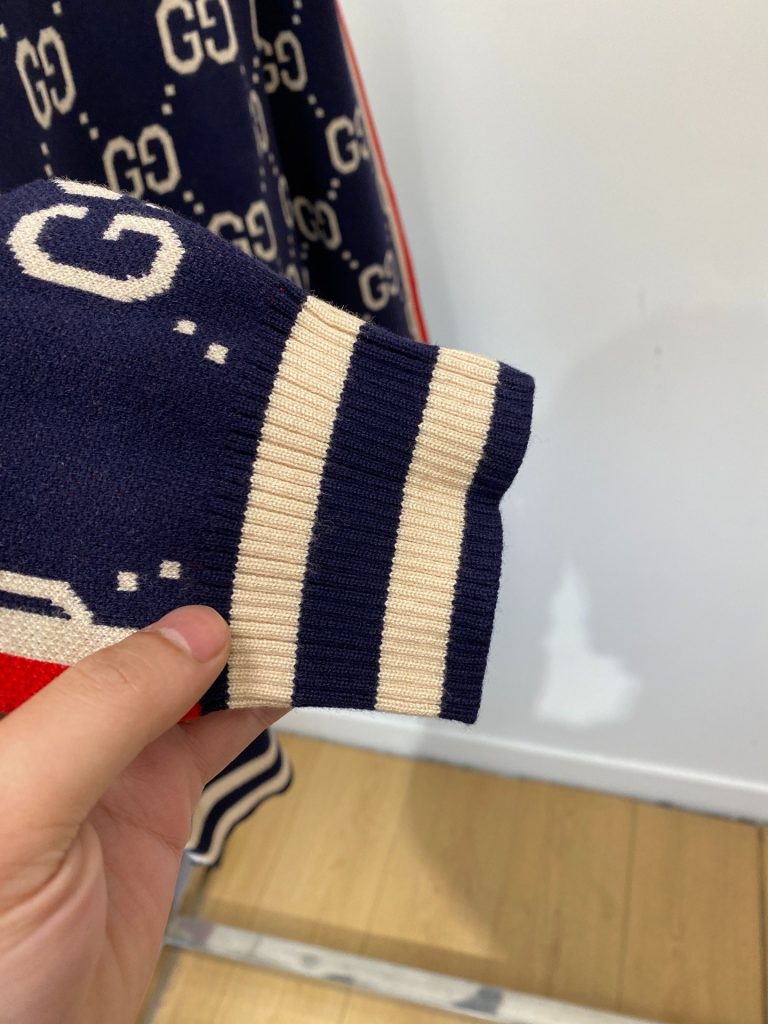 GUCCI Sweater