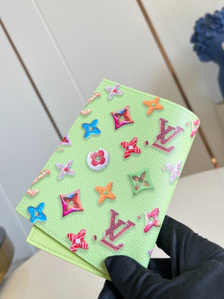 LV wallet