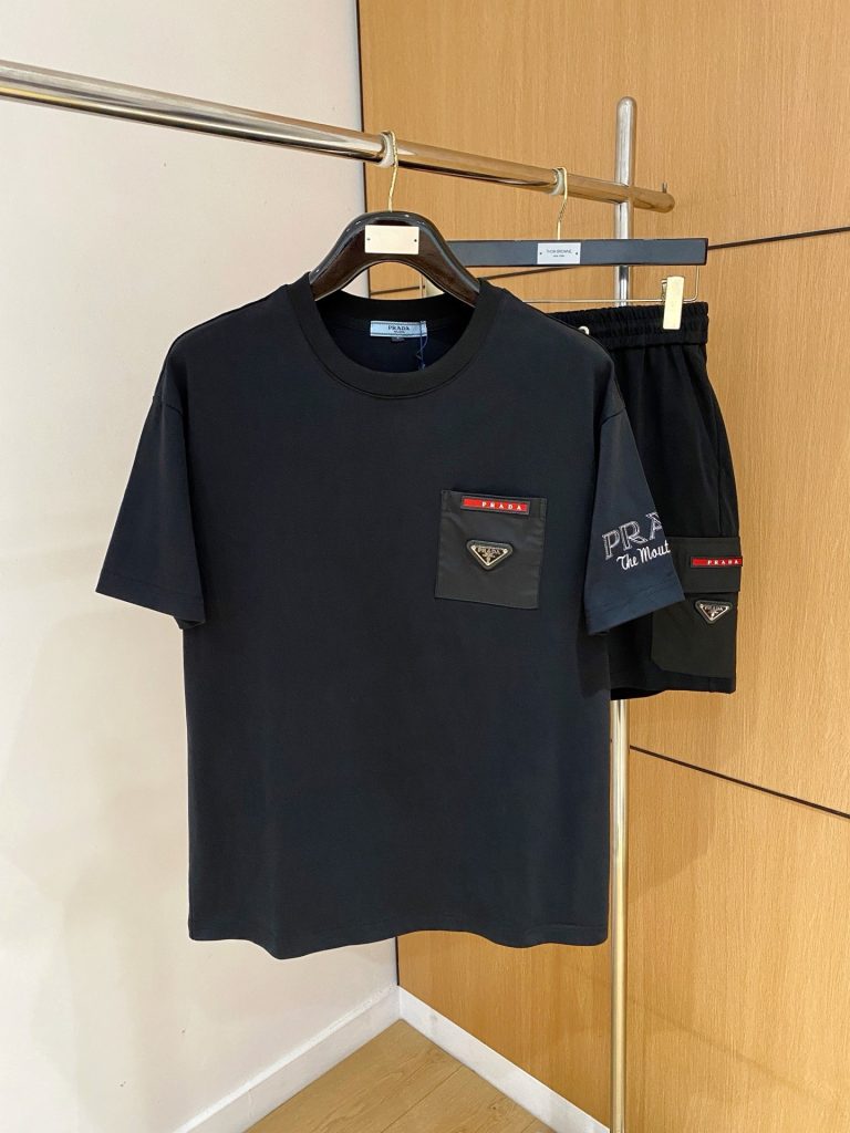 Man's clothes