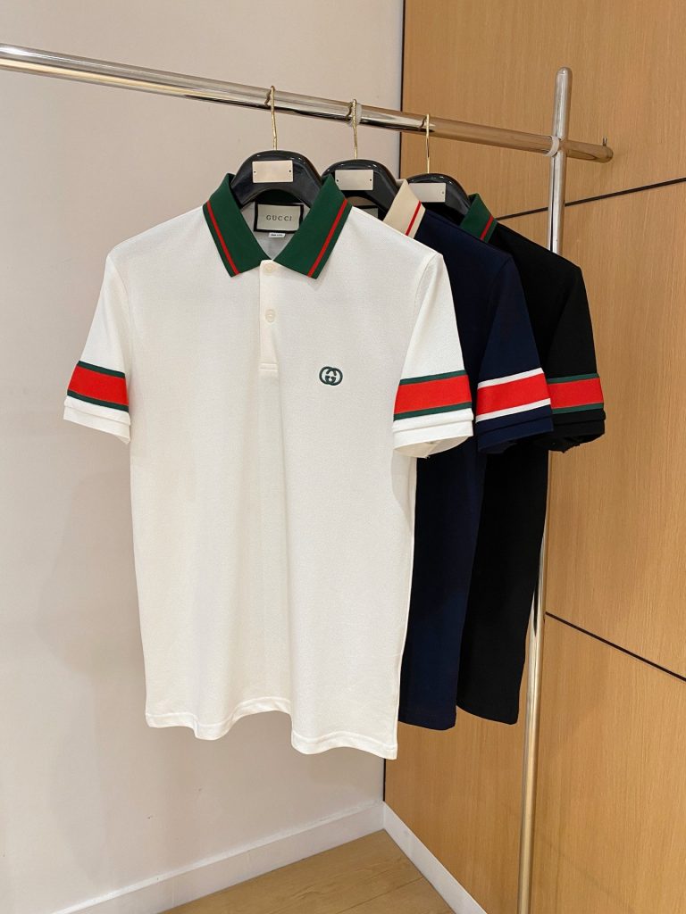 Man's T-shirt