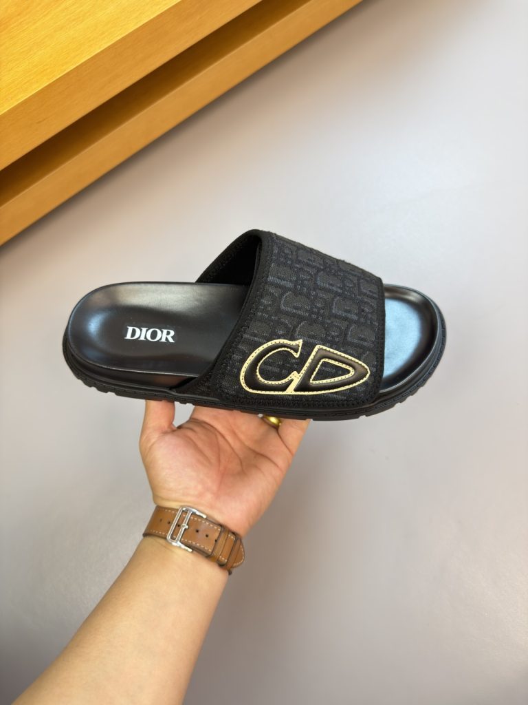 Man's shoes